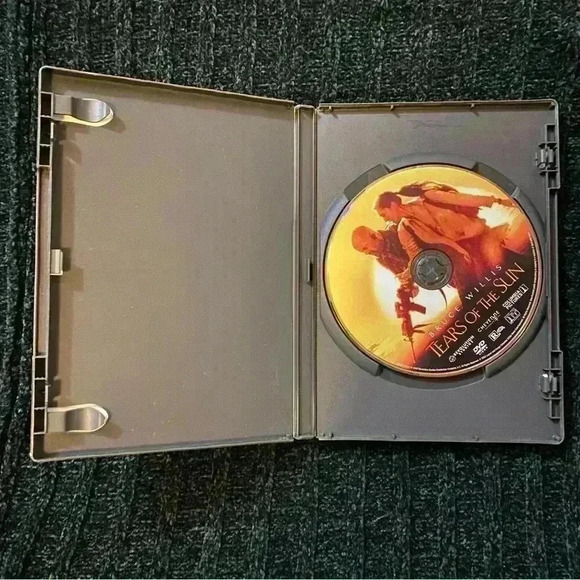 Tears of The Sun Bruce Willis Special Edition DVD Movie - Picture 3 of 4